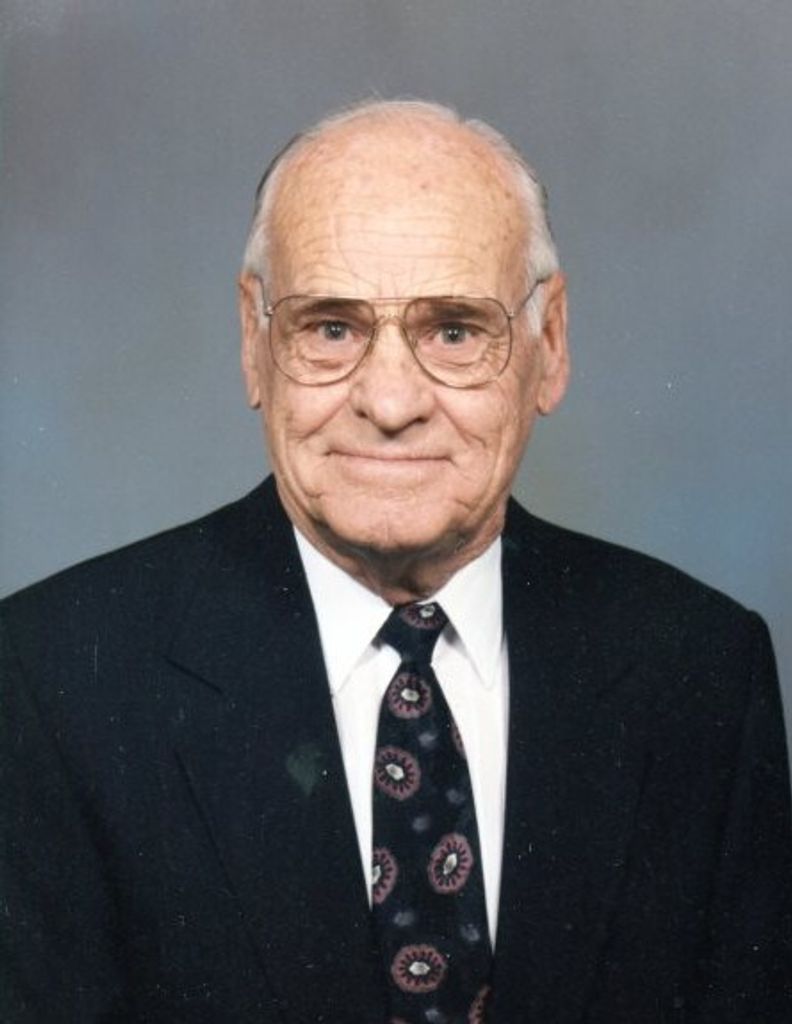 Robert "Bud" Thomas