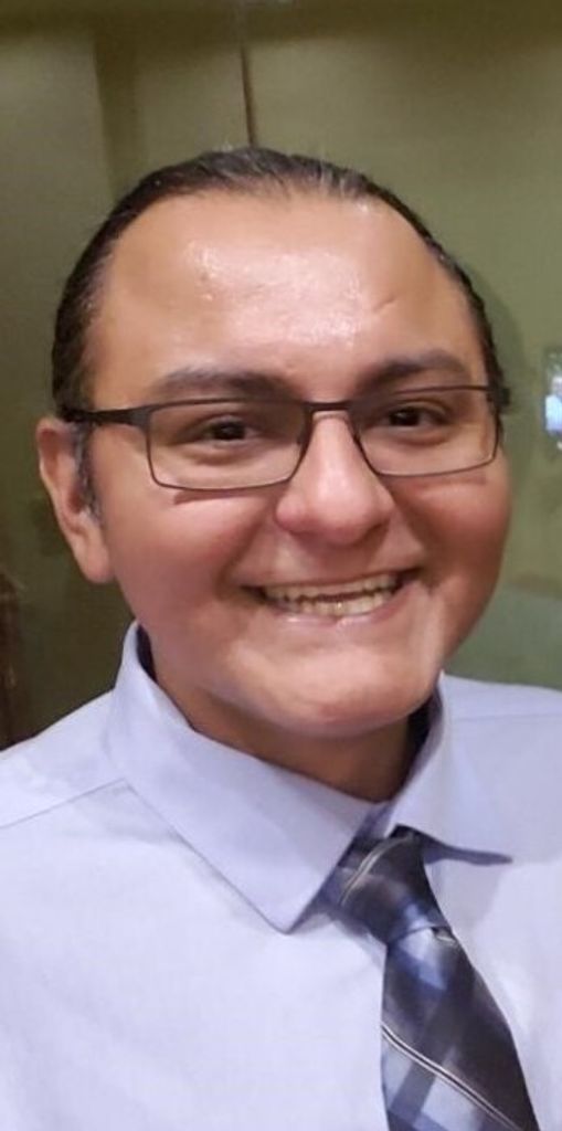 Pedro De Leon Profile Photo