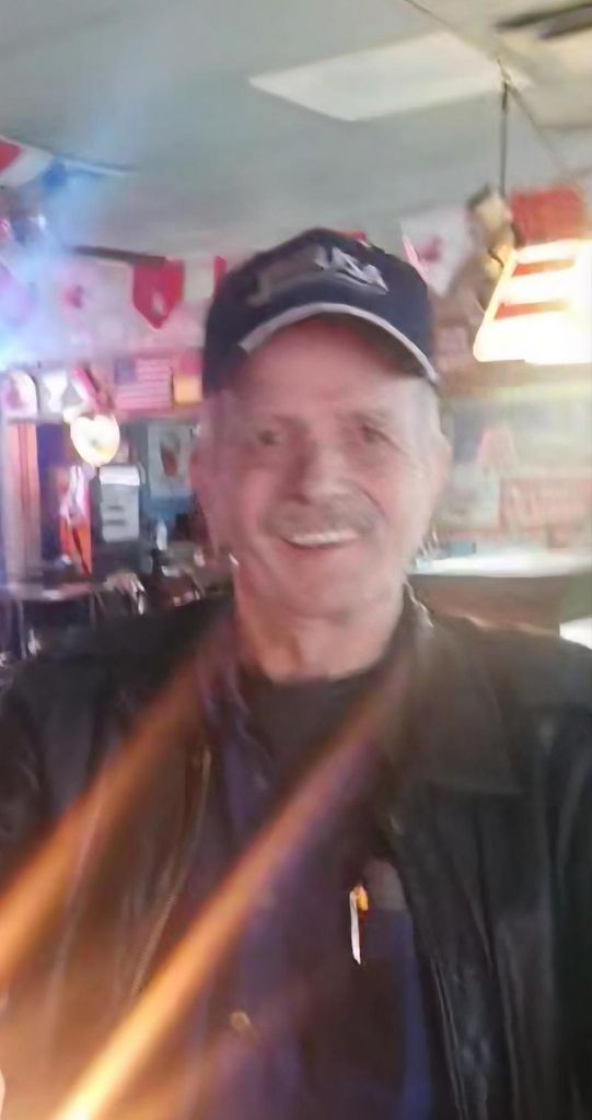 William "Trucker Tom" T. Edwards Profile Photo