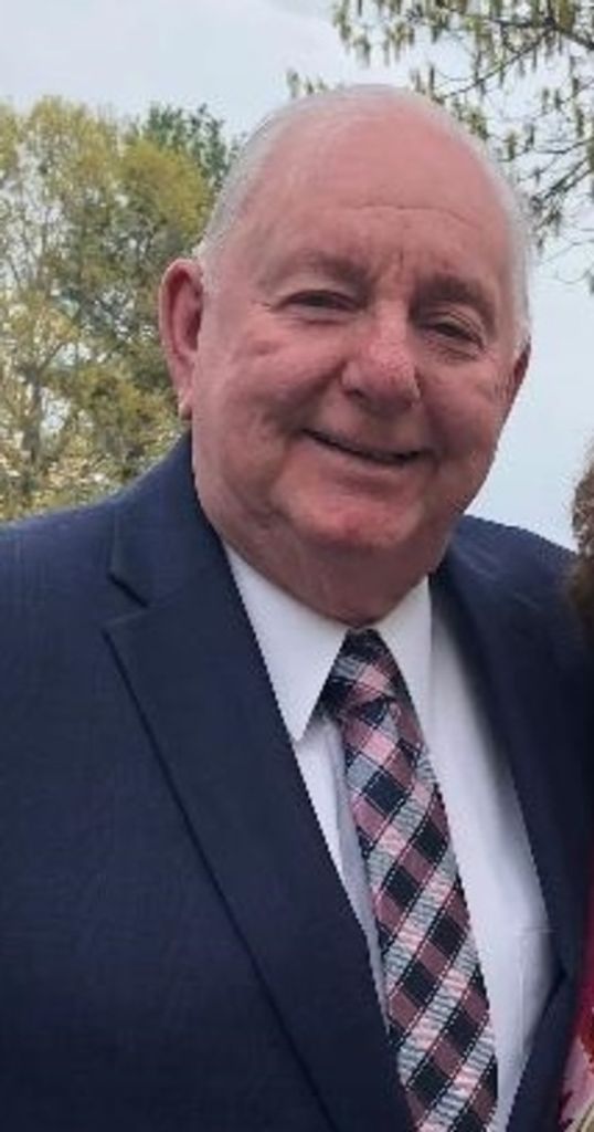 Carl N. "Roger" Cummings Profile Photo