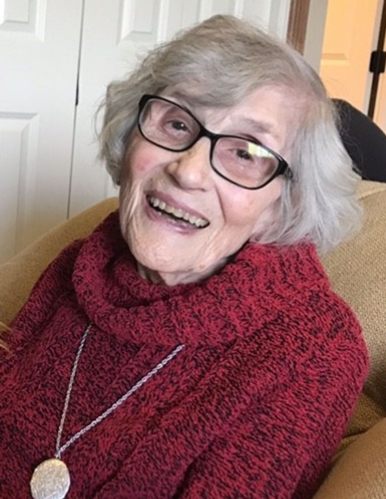 Lorraine Emilie (Freitag)  Throldahl