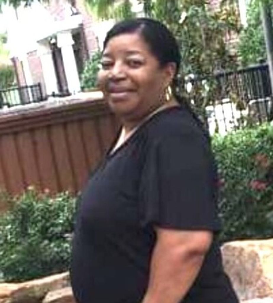 Susie Q. Hood Profile Photo