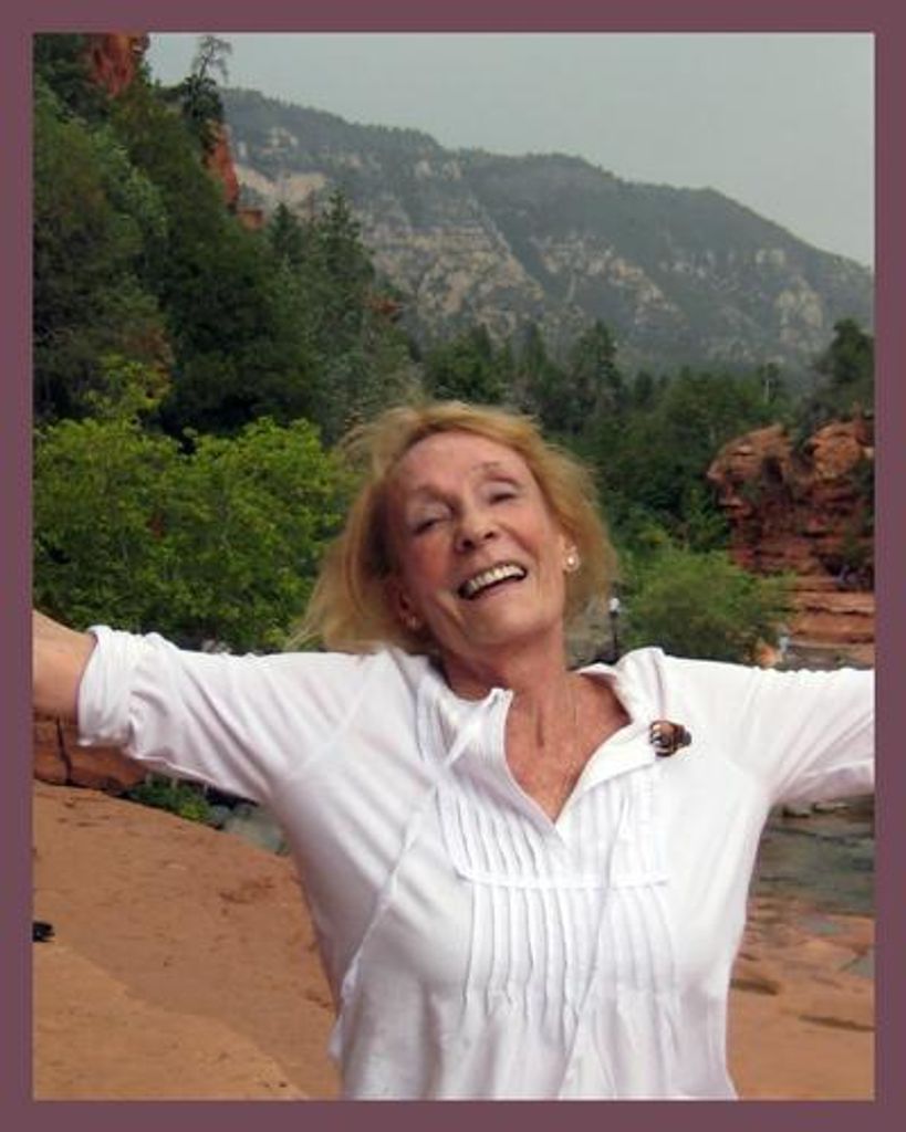 Elizabeth M. Cove Profile Photo