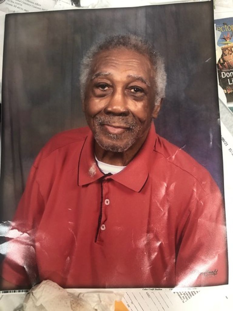 Mr. Johnnie Peats Profile Photo