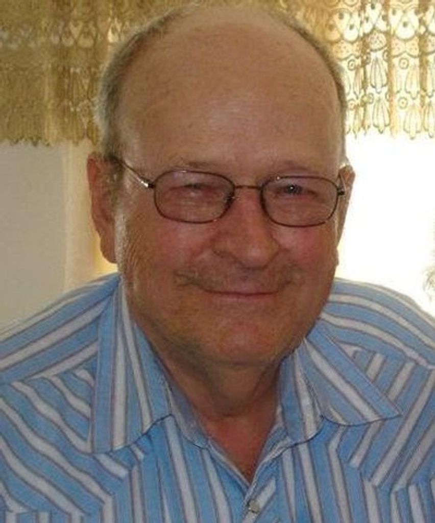 Robert "Bob" Maxwell Truitt Profile Photo