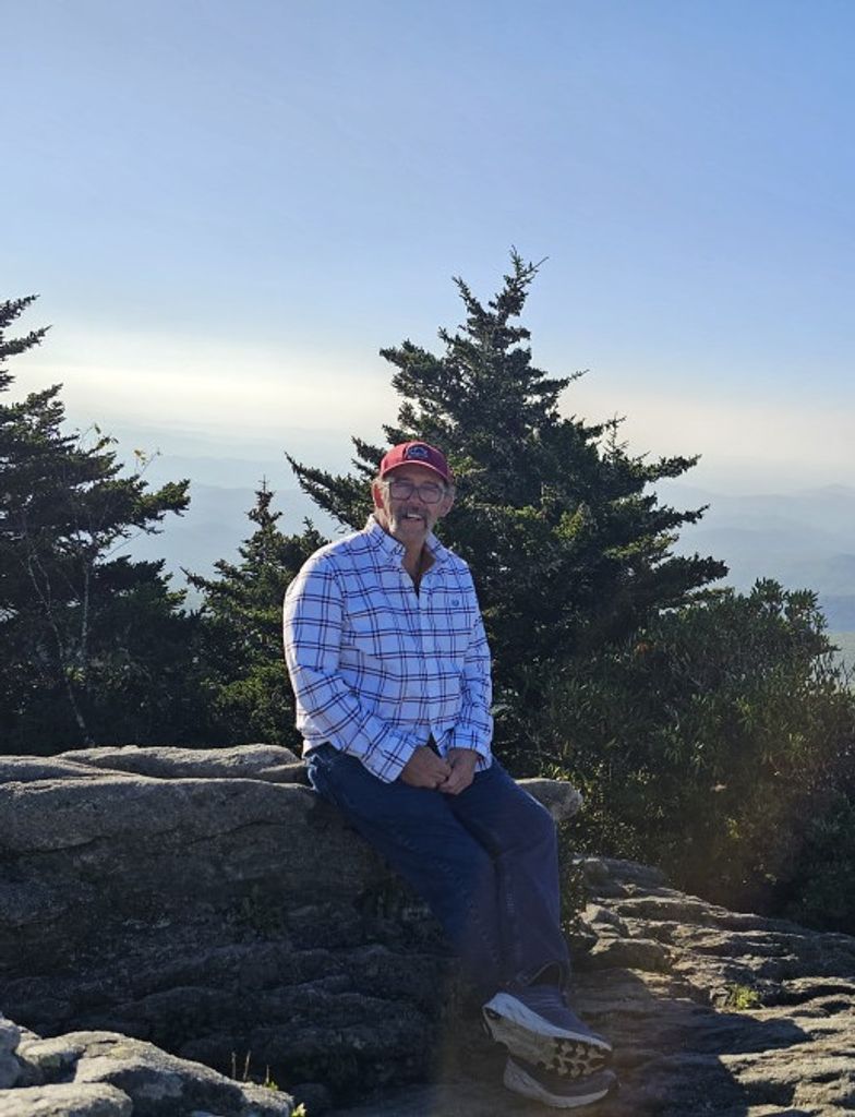 Robert Marion Mcintosh Jr. Profile Photo