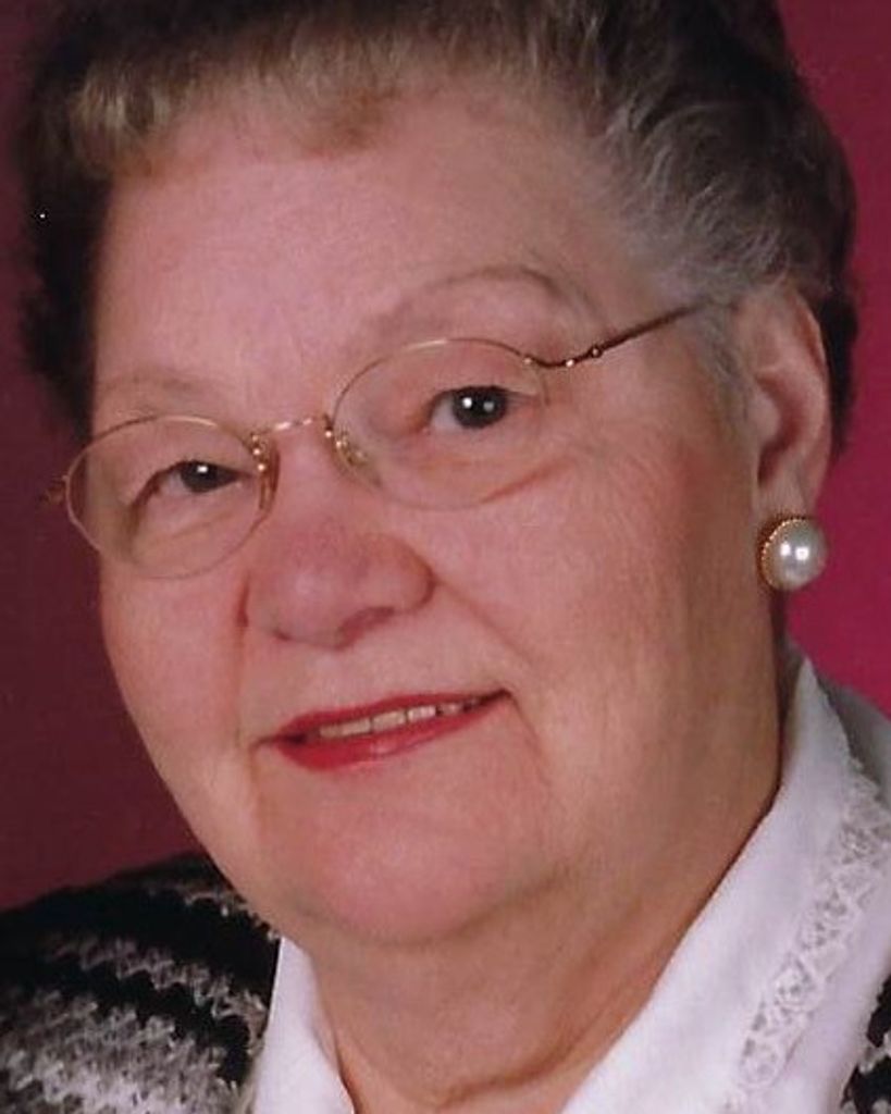 Lois Loraine Hadrava