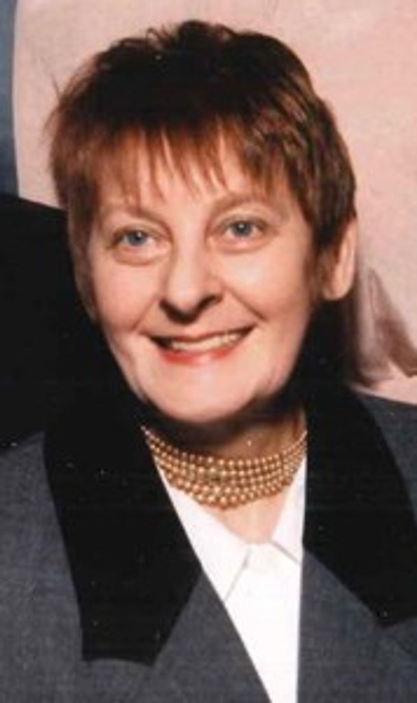 Joan Szabo