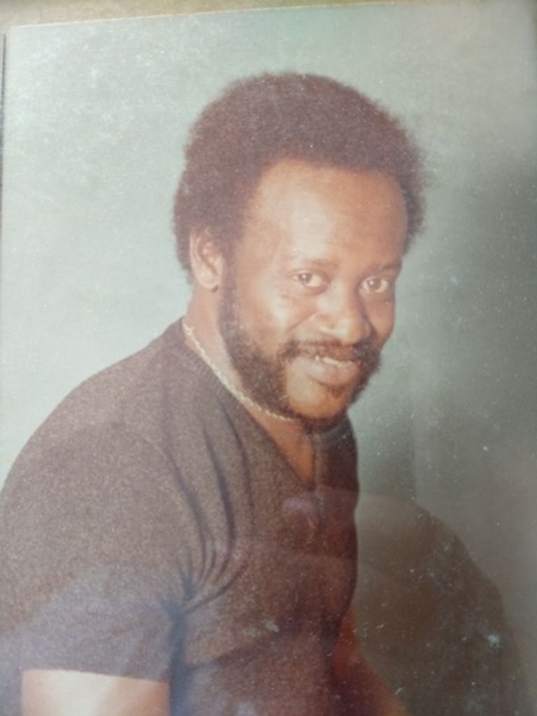 William Elmo Holmes Profile Photo