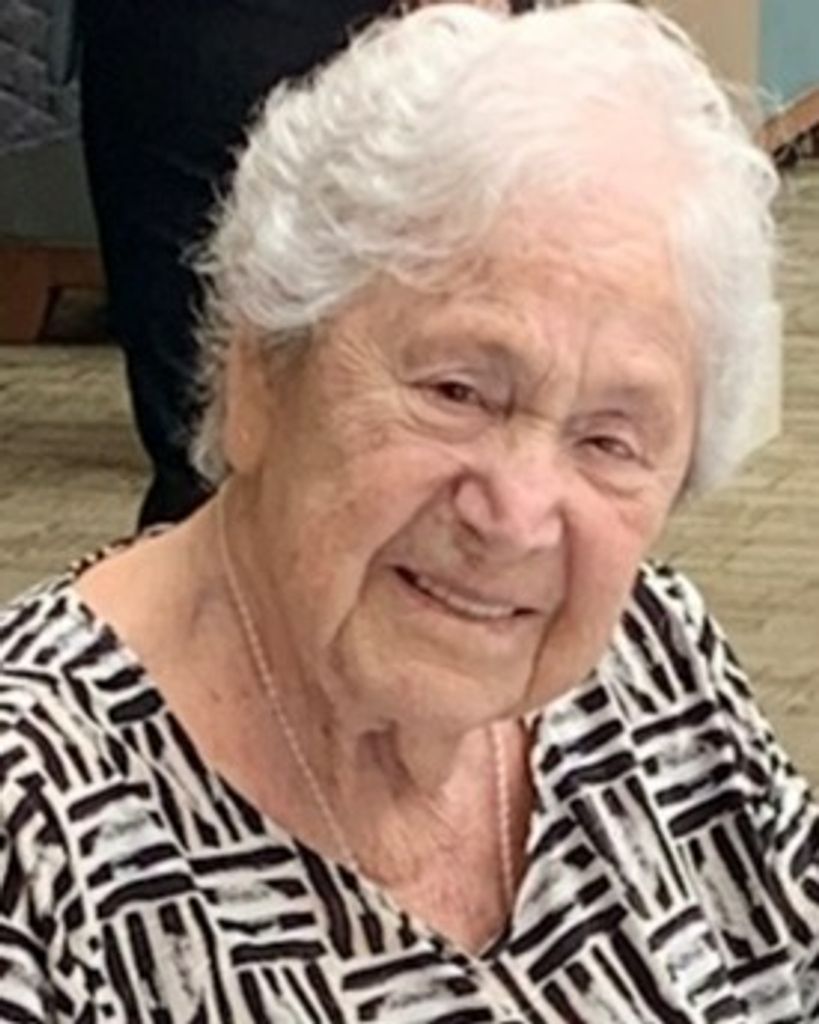 Elaine Chosed Profile Photo