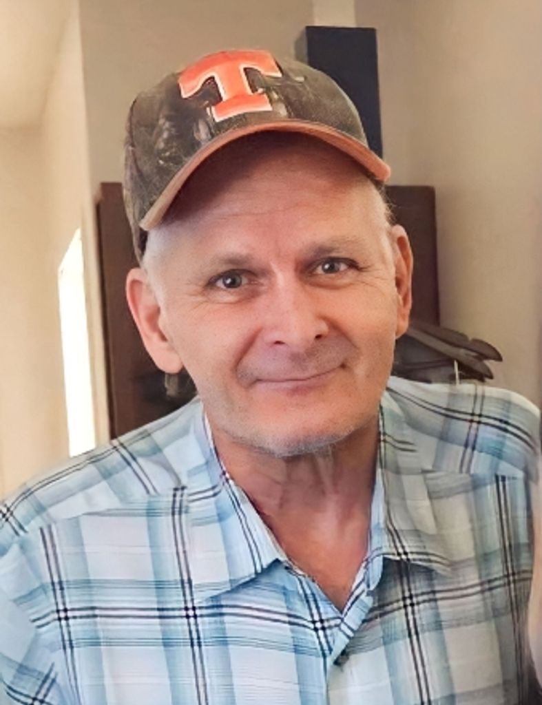 Douglas  Marshall Waeltz