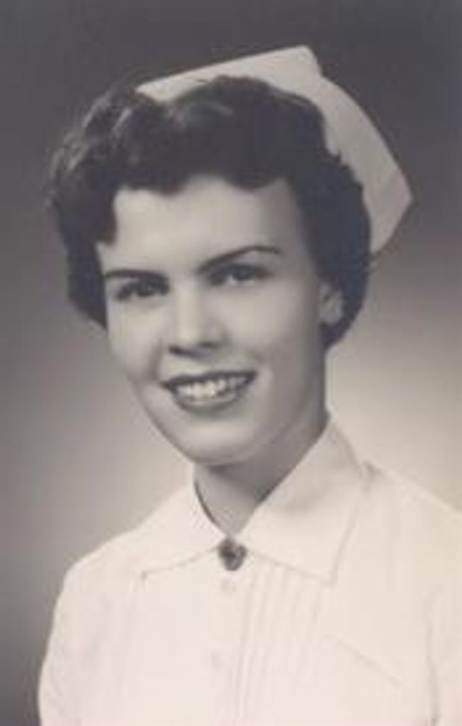 Carolyn Lee Simmons