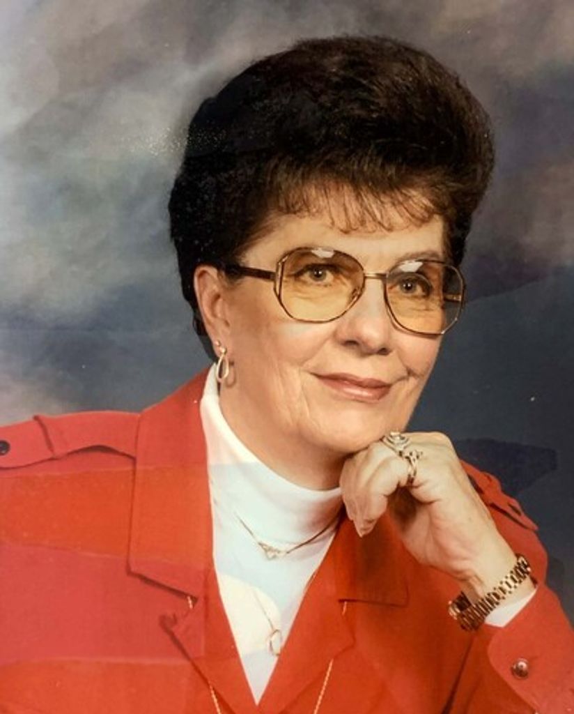 Lola Bell Drury Profile Photo