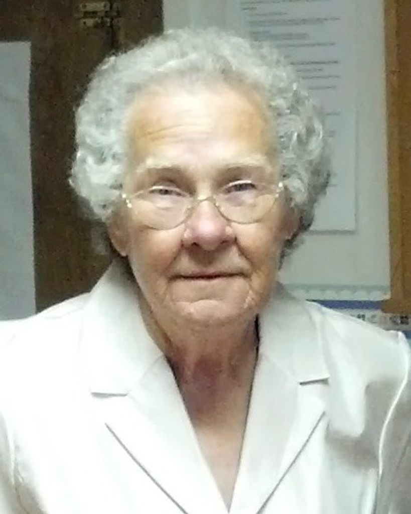 Shirley Maydean Hutchins Bright Profile Photo