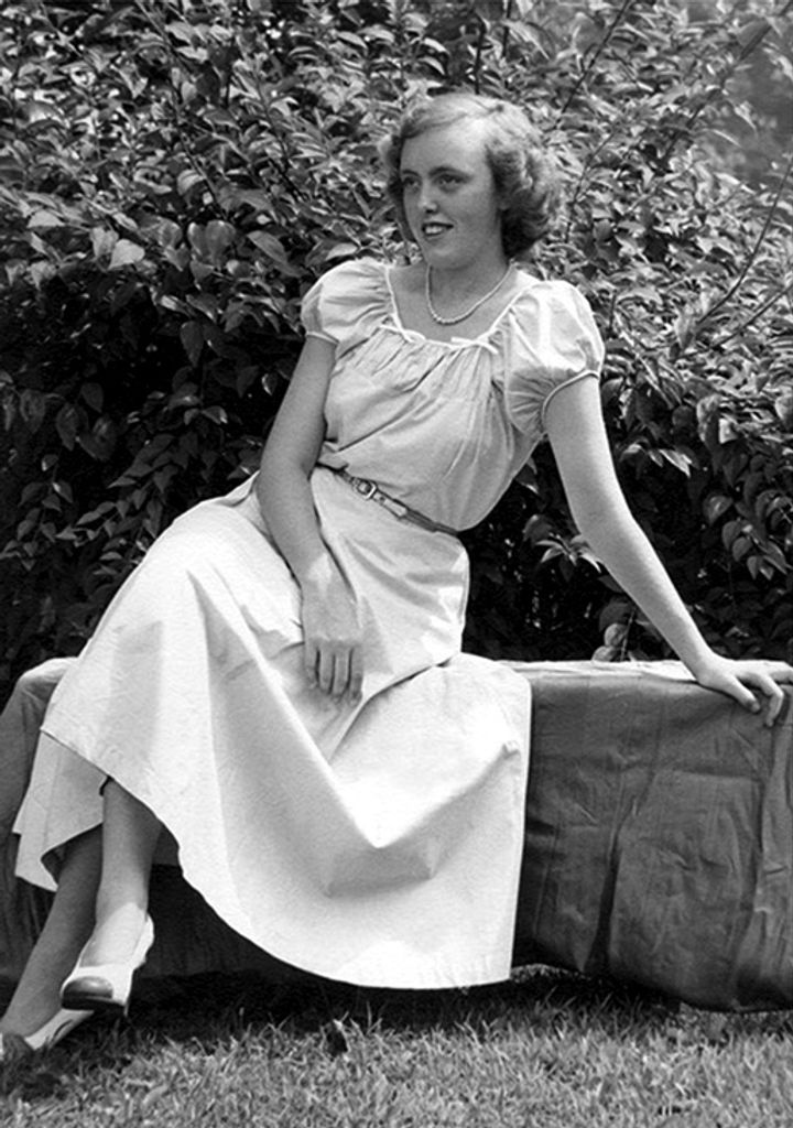 Joan Kendall Profile Photo