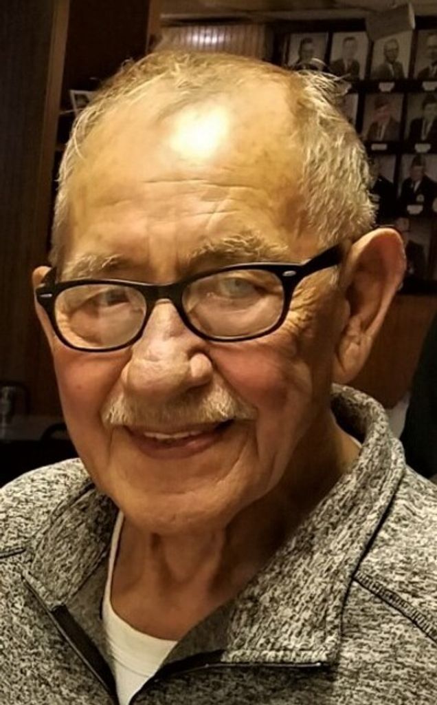Robert Leo "Bob" Babcock Profile Photo