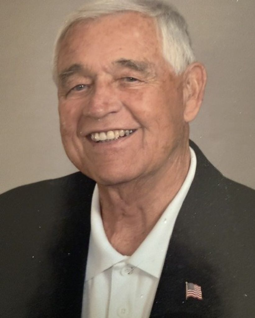 Llyle A Sinnett