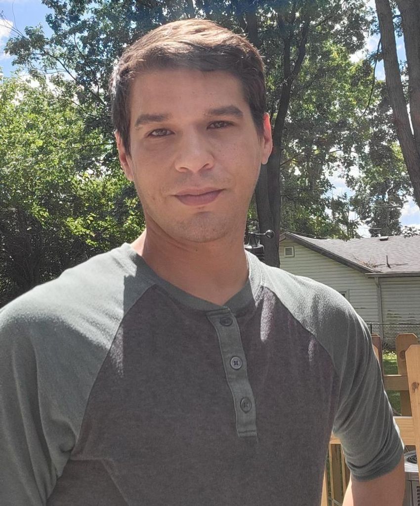 Adam Joshua Brown Profile Photo