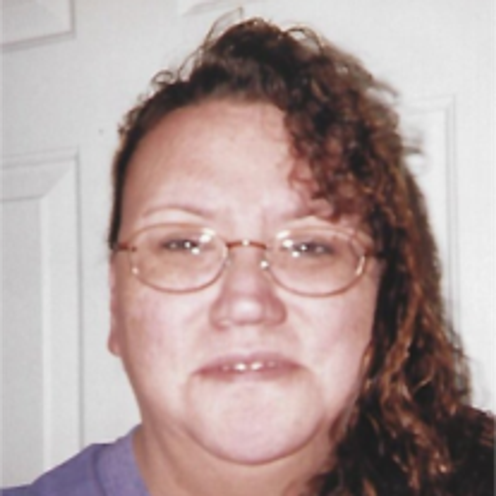 Molina Lynn Lee
