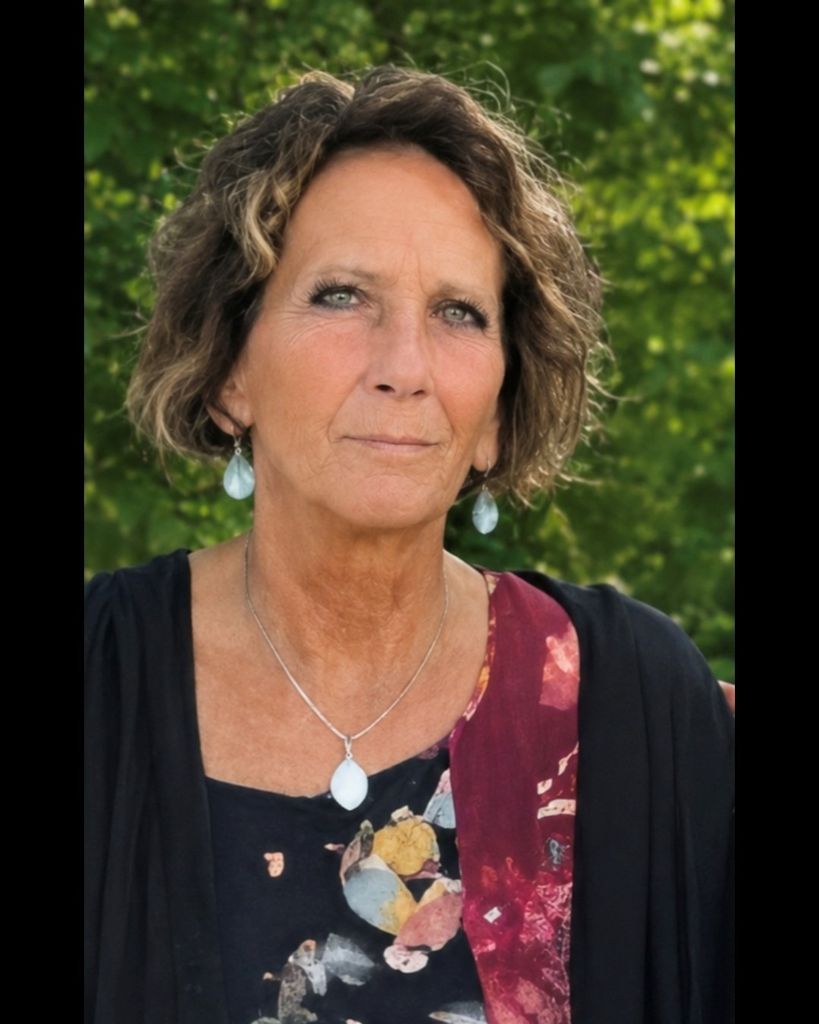 Susan E. Hess Profile Photo