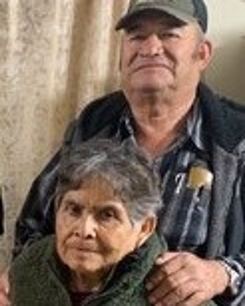 Ofelia Valdivia De Camacho &                                                    Braulio Camacho Mejia Profile Photo