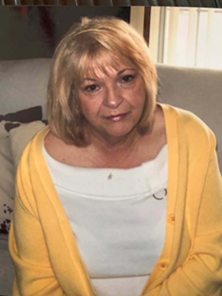 Cecilia Harmon