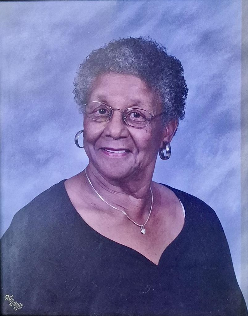 Lillian Jones