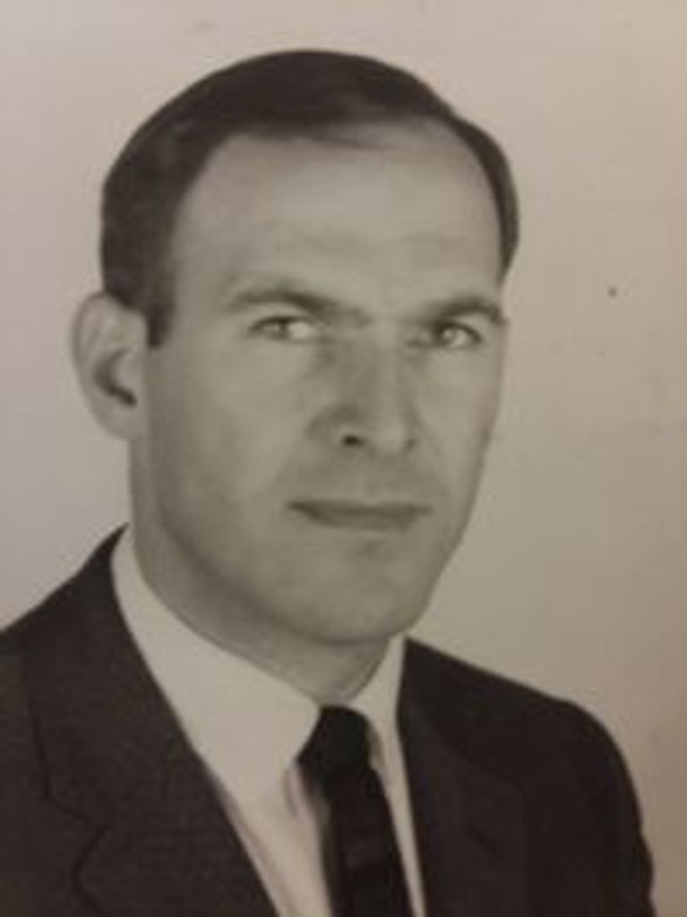 Edwin Schneider Profile Photo