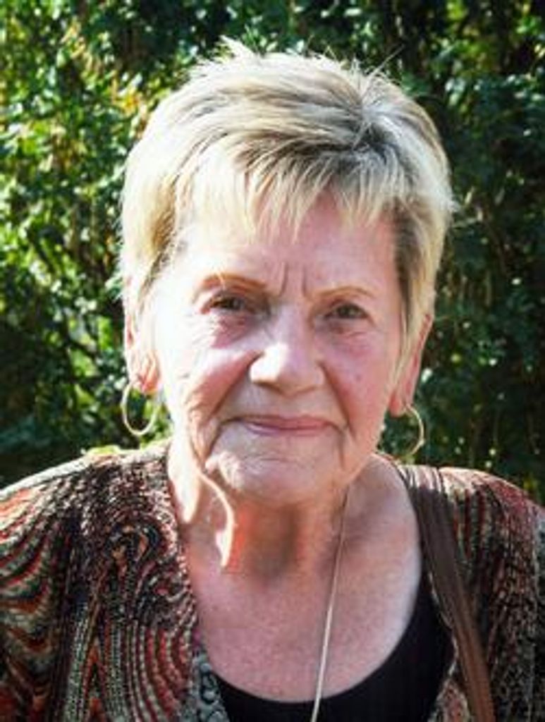 Josie Sukiennik Profile Photo