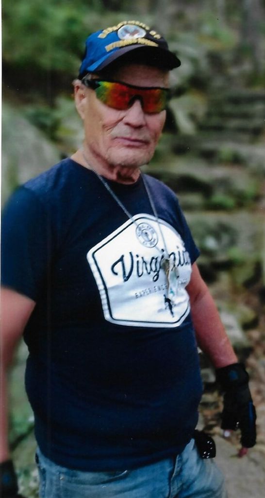 Michael Ernest Robinson Profile Photo