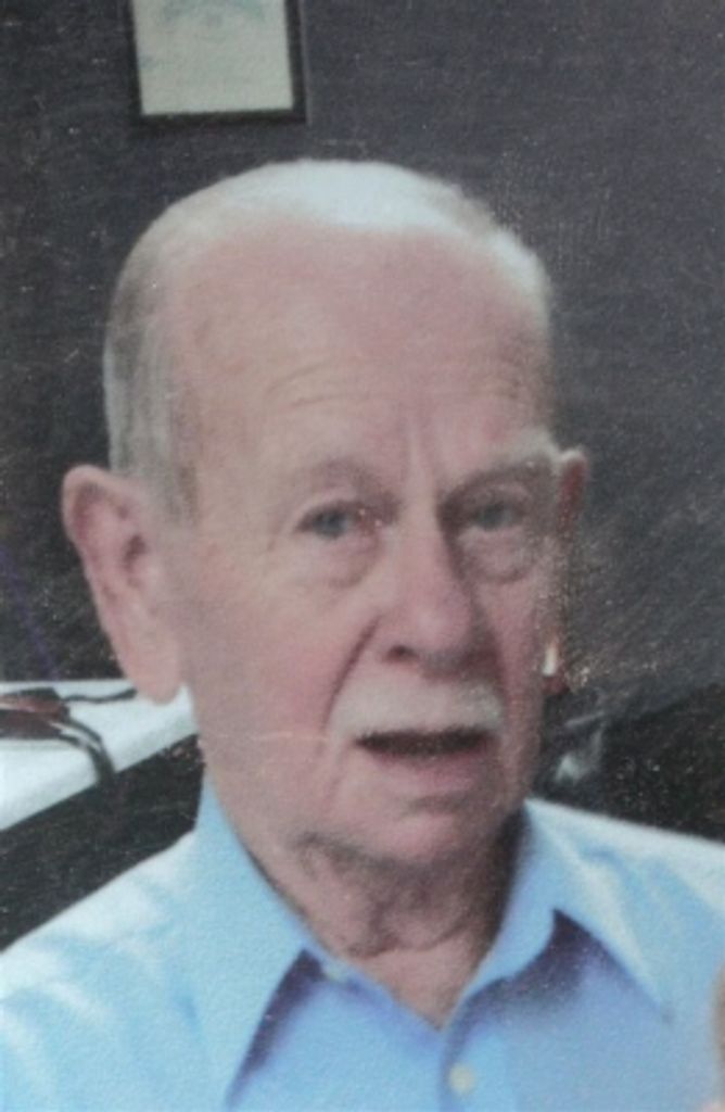 Joe Thomas Fuller Profile Photo