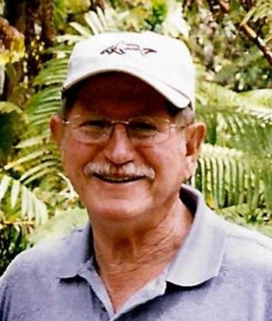 Lowell C. Hisey Profile Photo