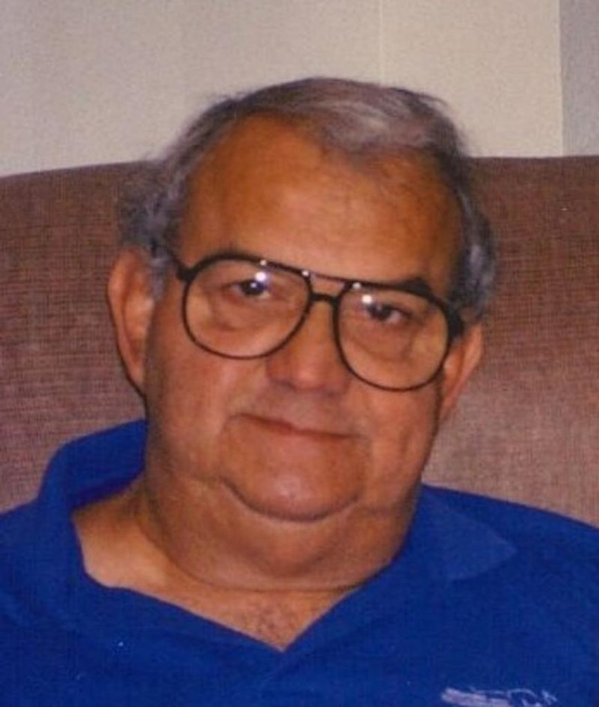 Maximino Rios, Jr. Profile Photo