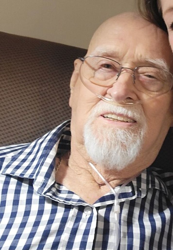Raymond Paul Holloway Profile Photo