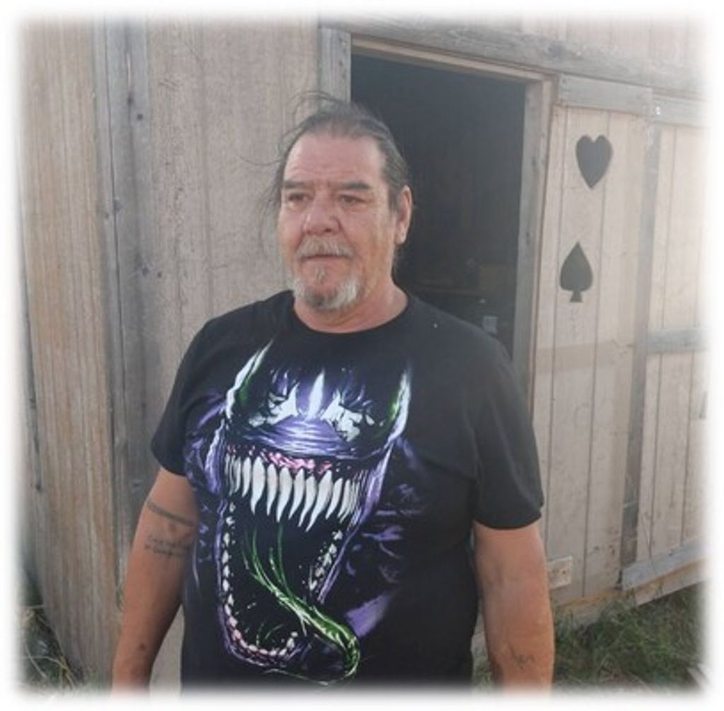 Clinton "Ginnie" Daniels Profile Photo