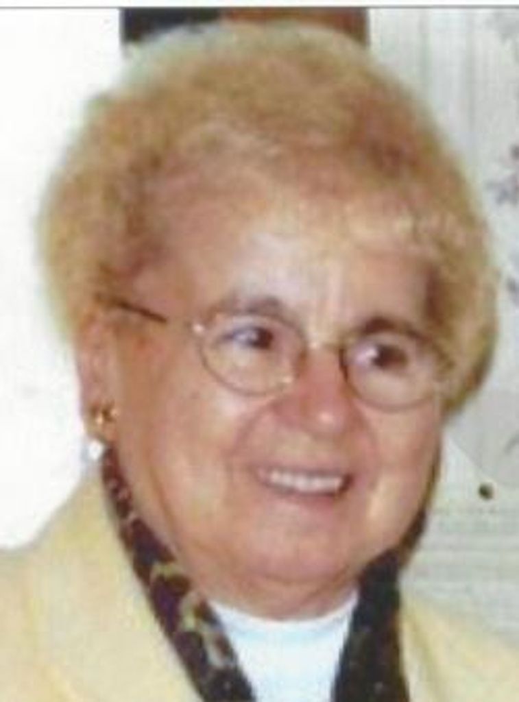 Yvonne V. (Tremblay) Sullivan
