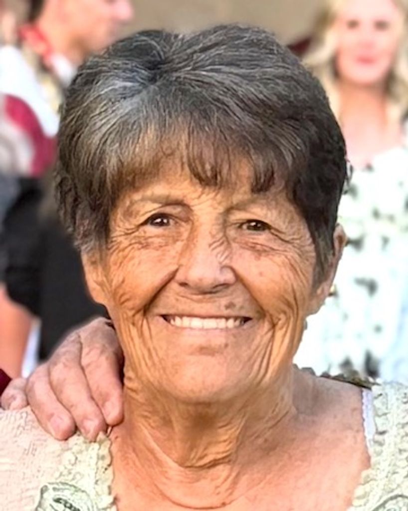 Gayle Chamberlain White Profile Photo