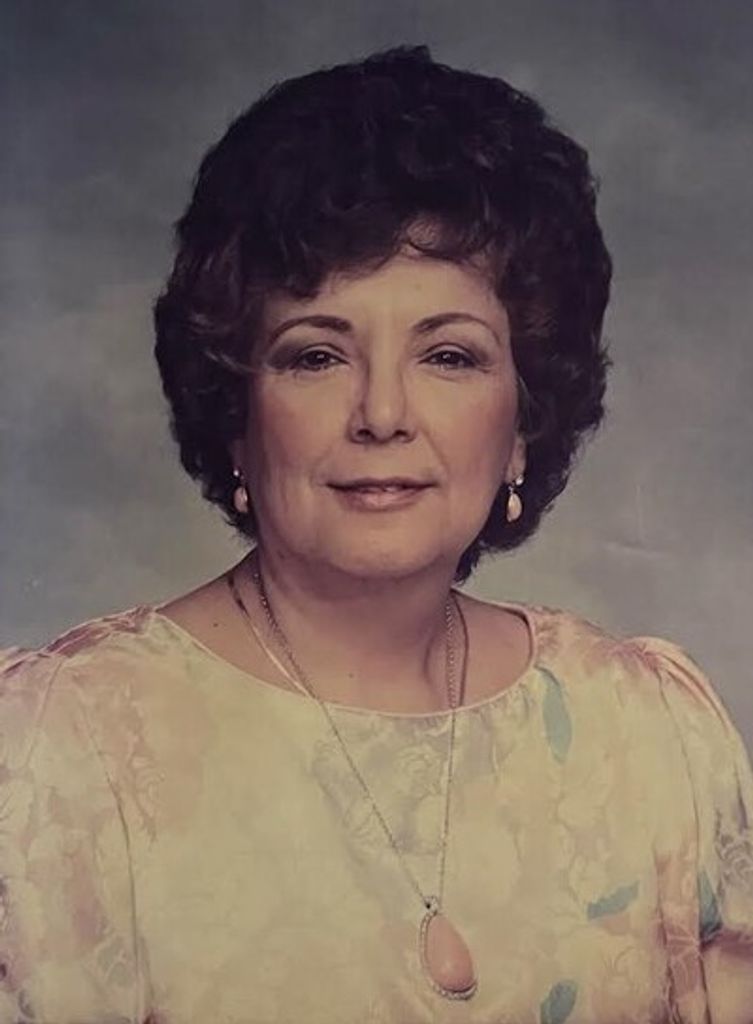 Maria Elena Garza Profile Photo