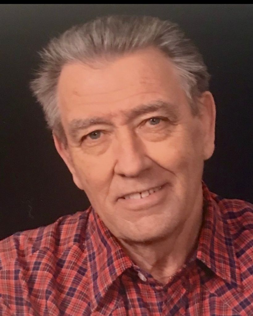 Benny D Carpenter