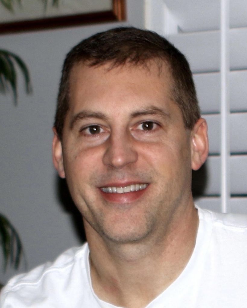 Kyle Saunders Profile Photo
