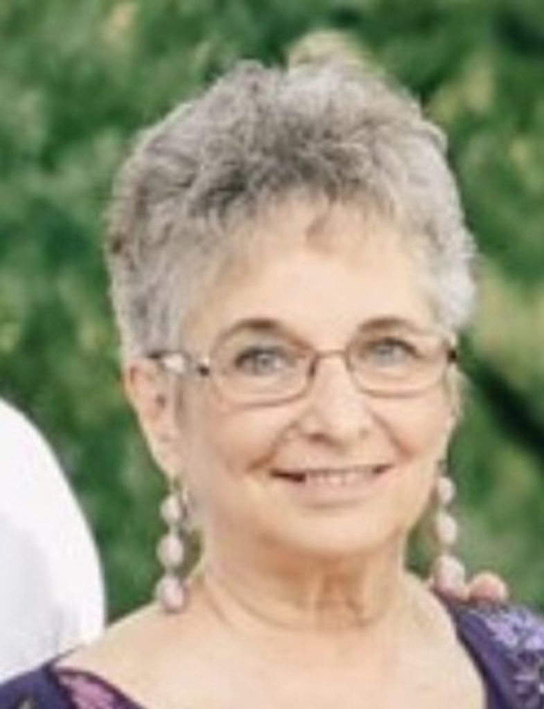 Lora Jean Roy Profile Photo