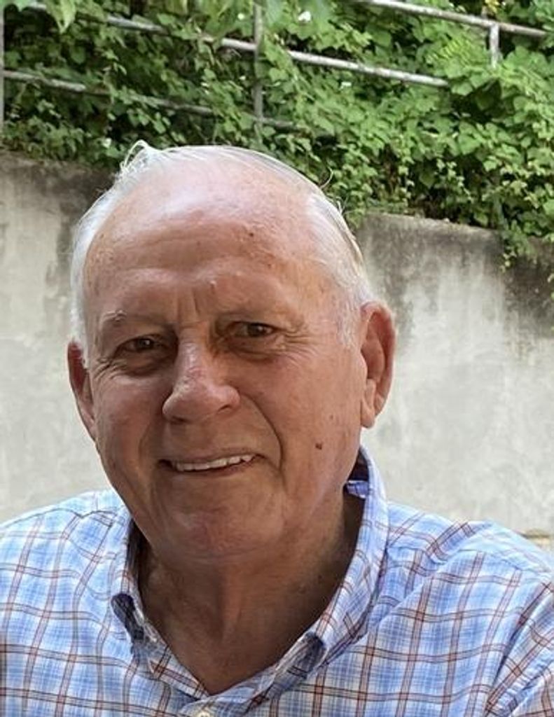Billy Joe Davenport Profile Photo