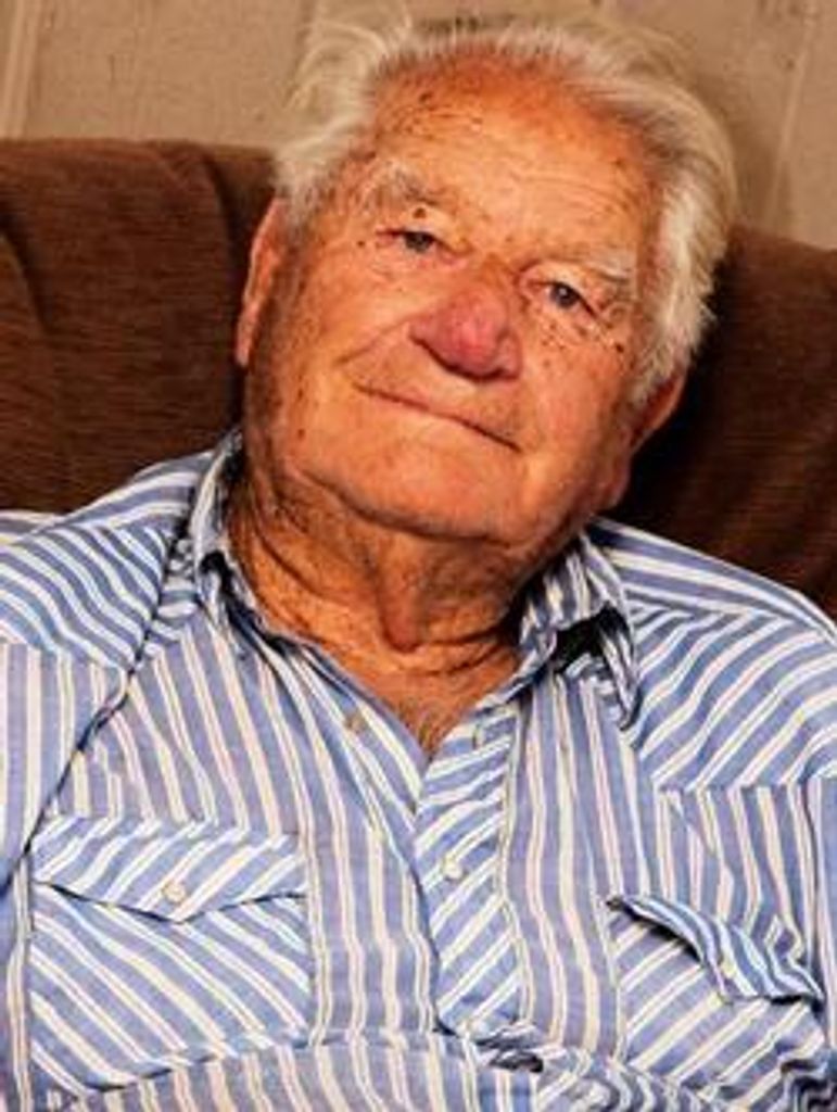 Vernon Wright Edmonds Profile Photo