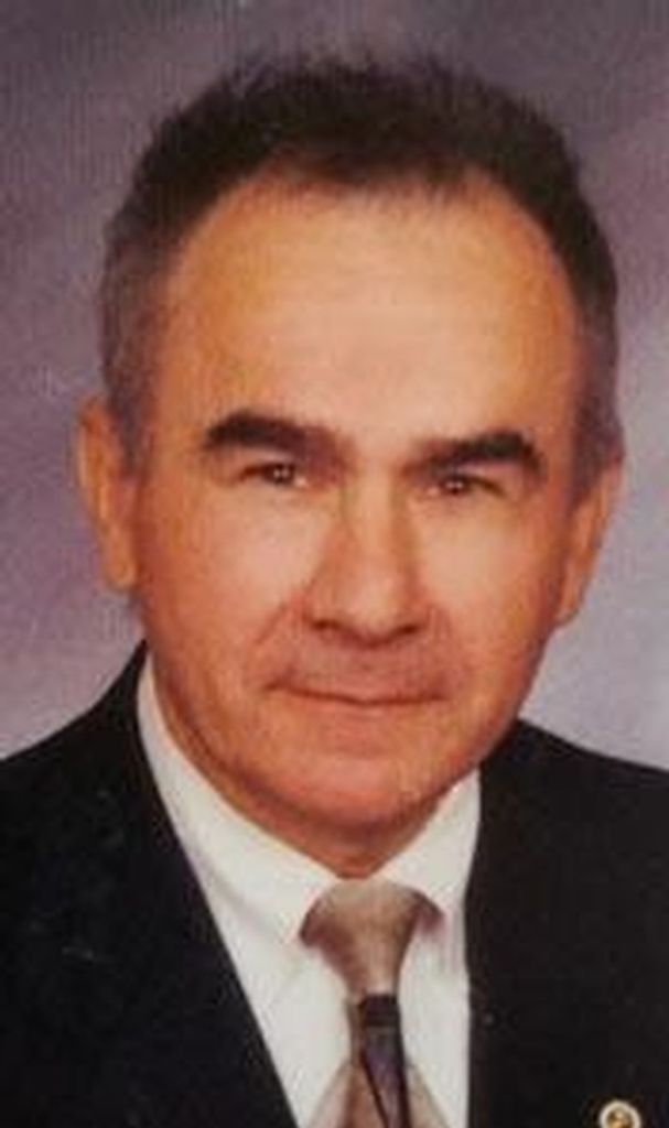 Frank Russell Mayzlik