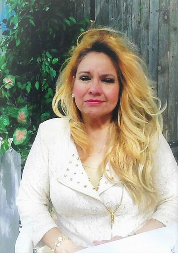 Maria Grace Ynostrosa