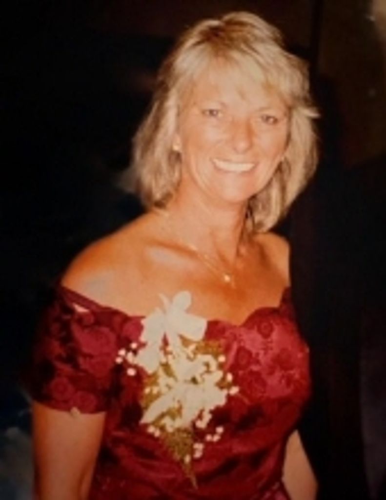 Roberta "Bobbie" Phelps (Moore)
