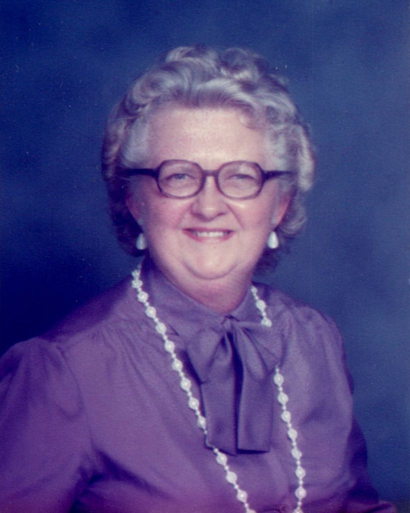 Laura Rosa Kueker Profile Photo