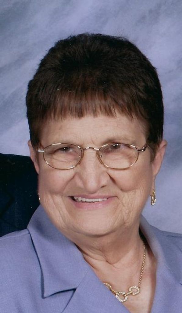 Carolyn Sue Race Profile Photo