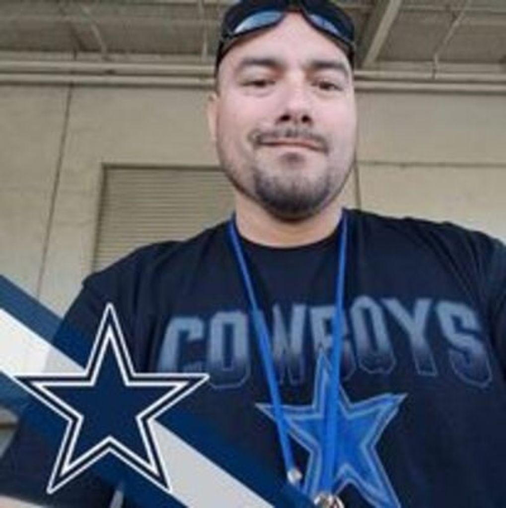 Rickey Fernandez Profile Photo