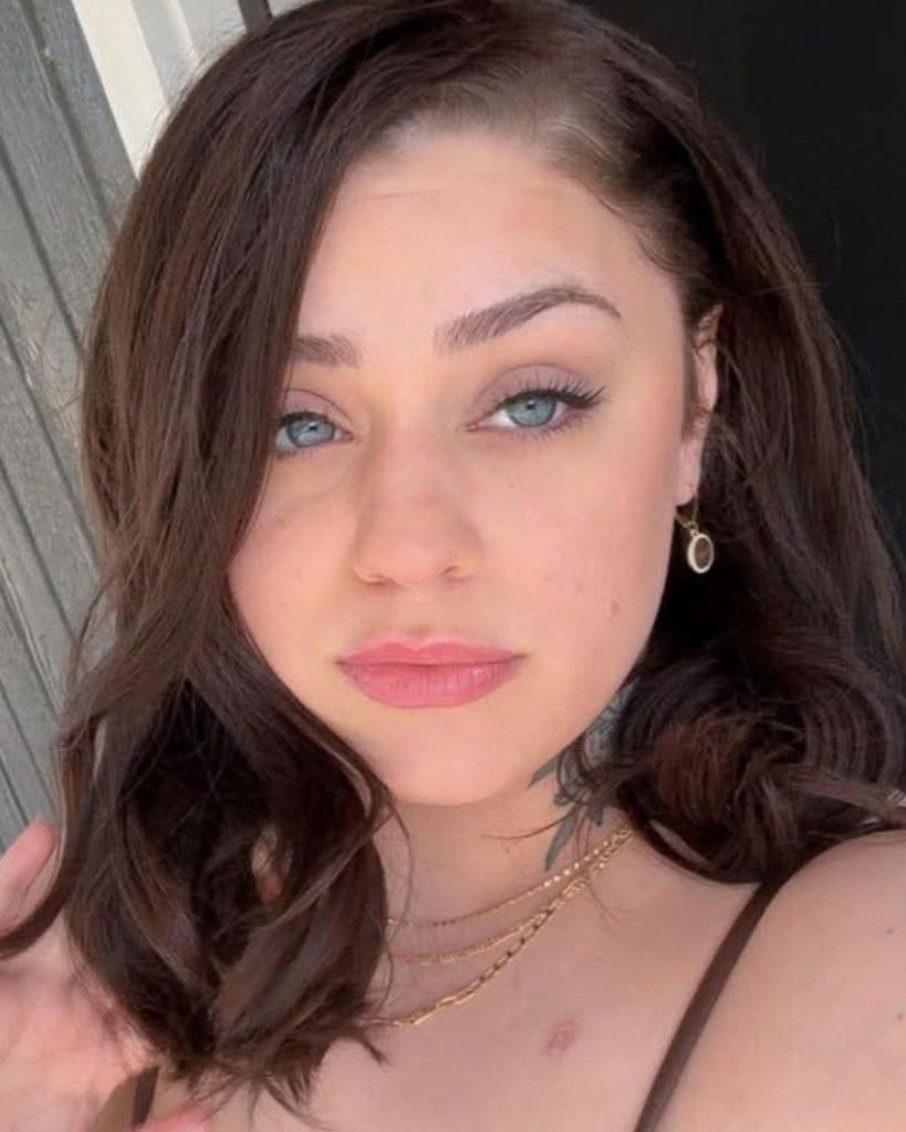 Anna Leigh Crochet Profile Photo